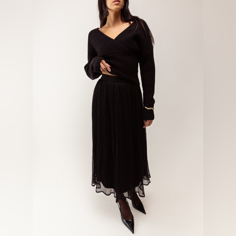 OAK + FORT Black Midi Skirt
